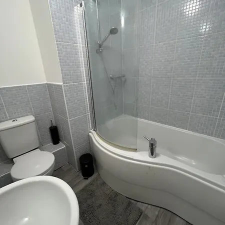 Cardiff City Centre Apartment Exterior photo
